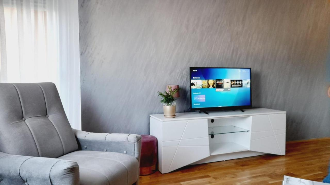 Skyline Apartment Bijeljina Exterior foto
